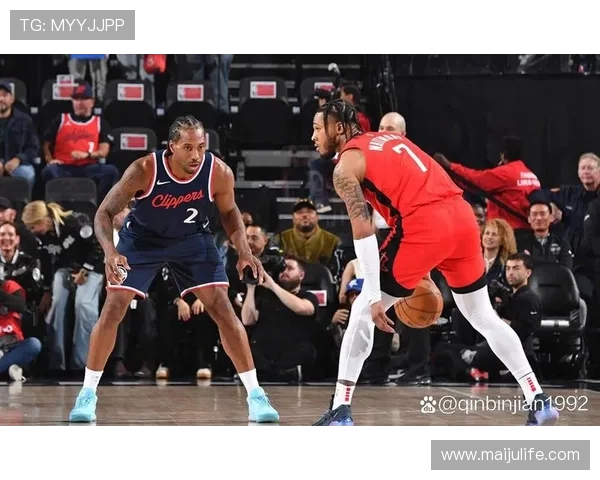 NBA比赛直播实时更新全程战况数据解析精彩瞬间不容错过全面呈现 - 副本 - 副本 NBA比赛直播实时更新全程战况数据解析精彩瞬间不容错过全面呈现 - 副本 - 副本